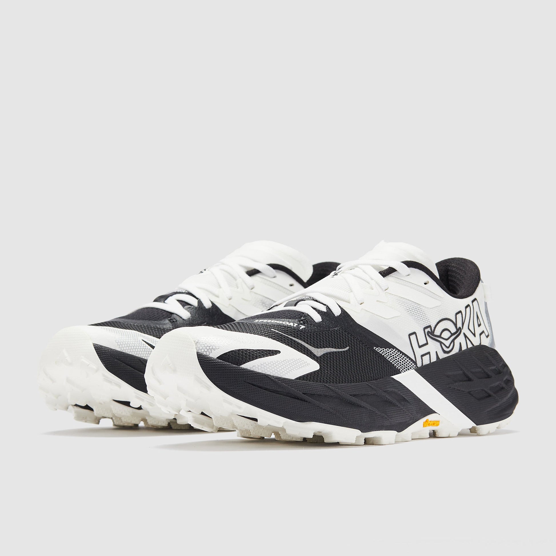 Hoka Speedgoat 7