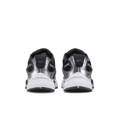 Men's Nike V5 RNR "Black Anthracite Smoke Grey"