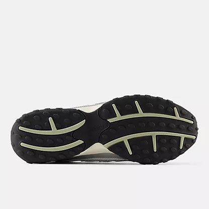Men's/Women's New Balance 204L "Silver Metallic Garter Snake"